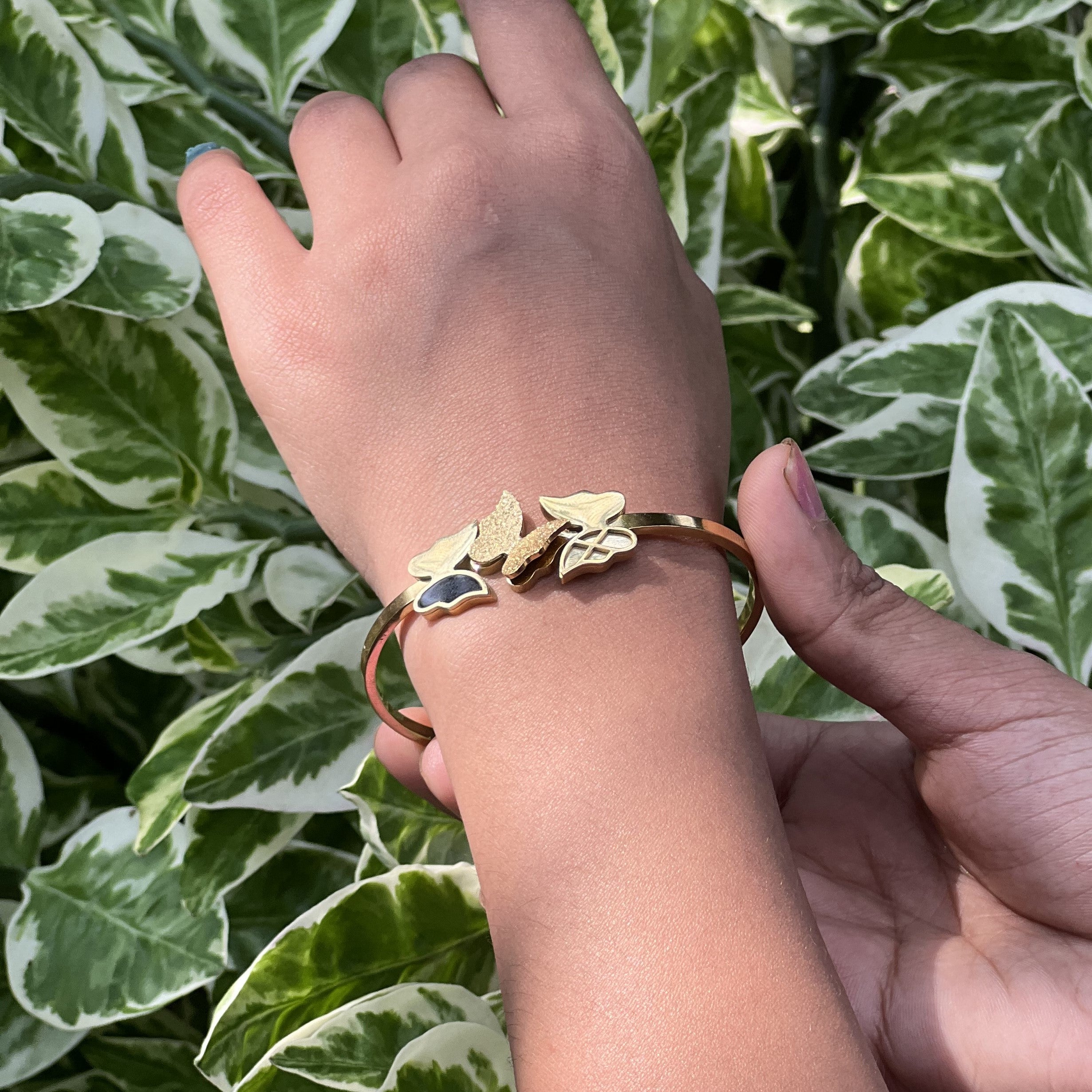 Golden Bloom Bracelet