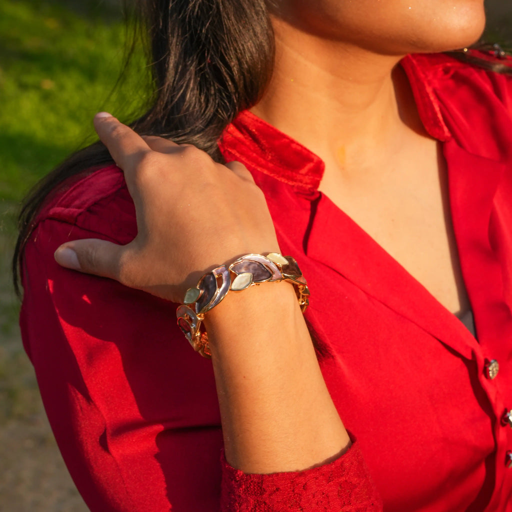 Elva Leaf Bracelet