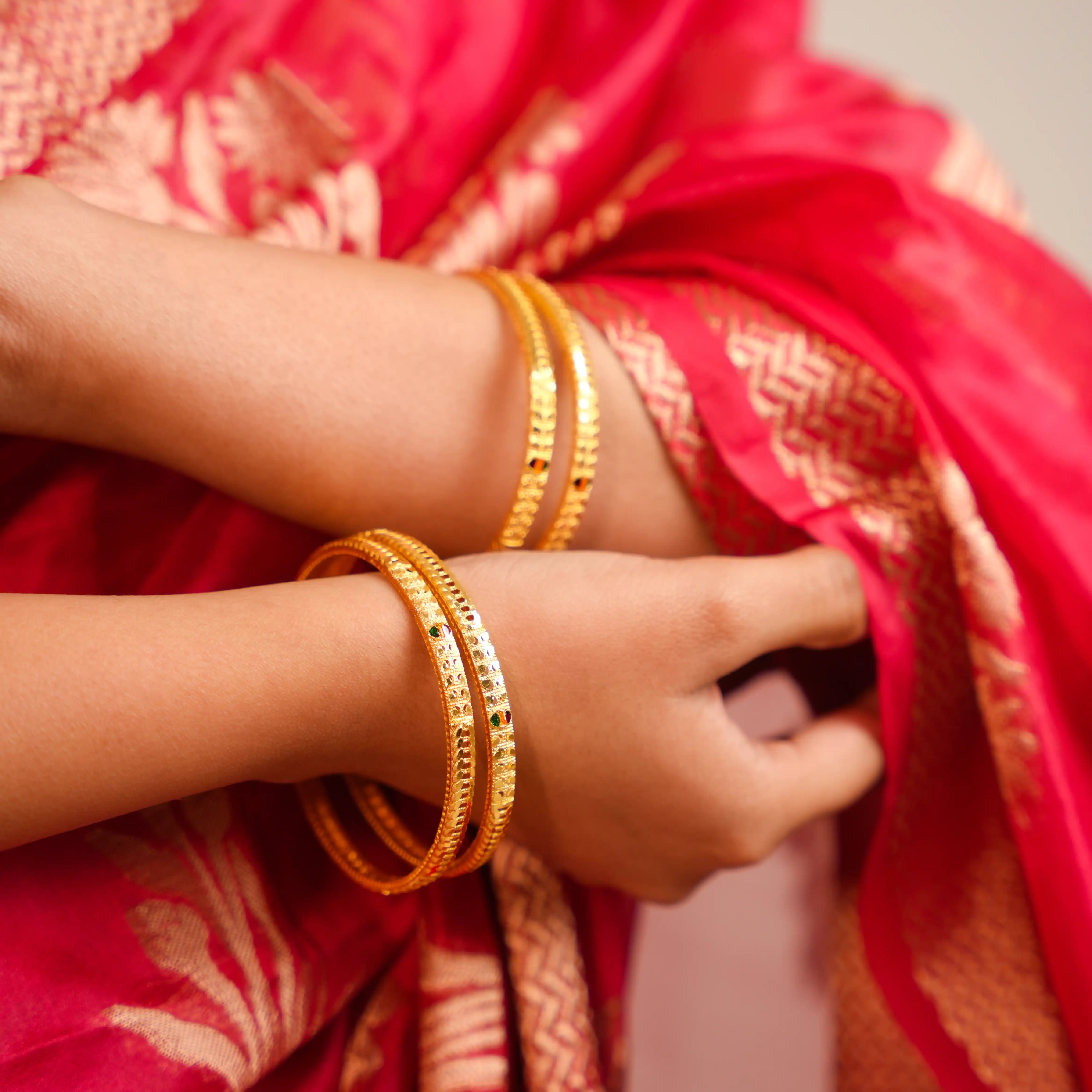 Anvika Gold Bangles