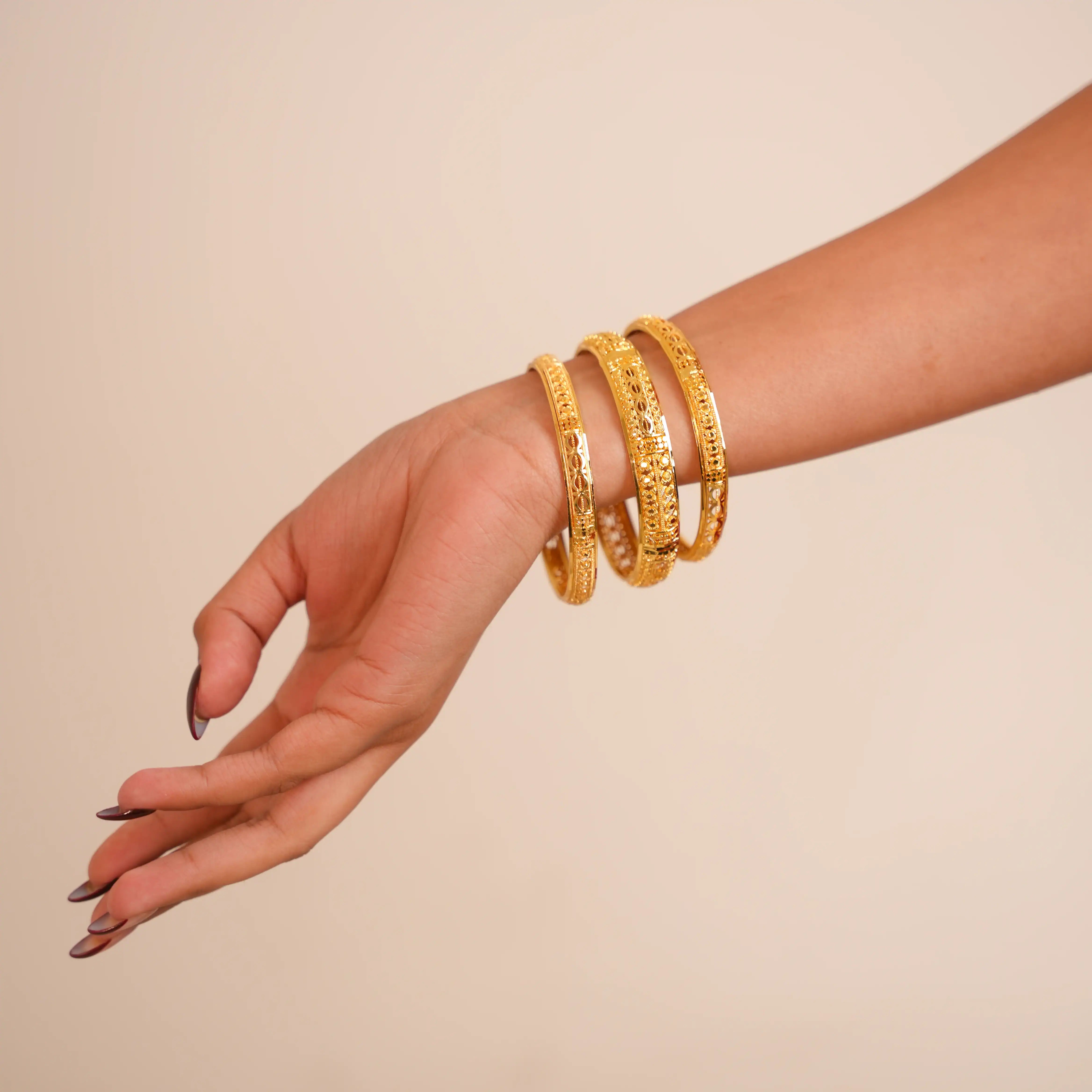 Kanisha Gold Bangles