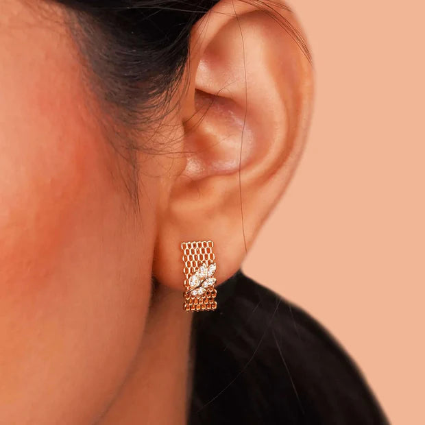 Diamond Mesh Studs