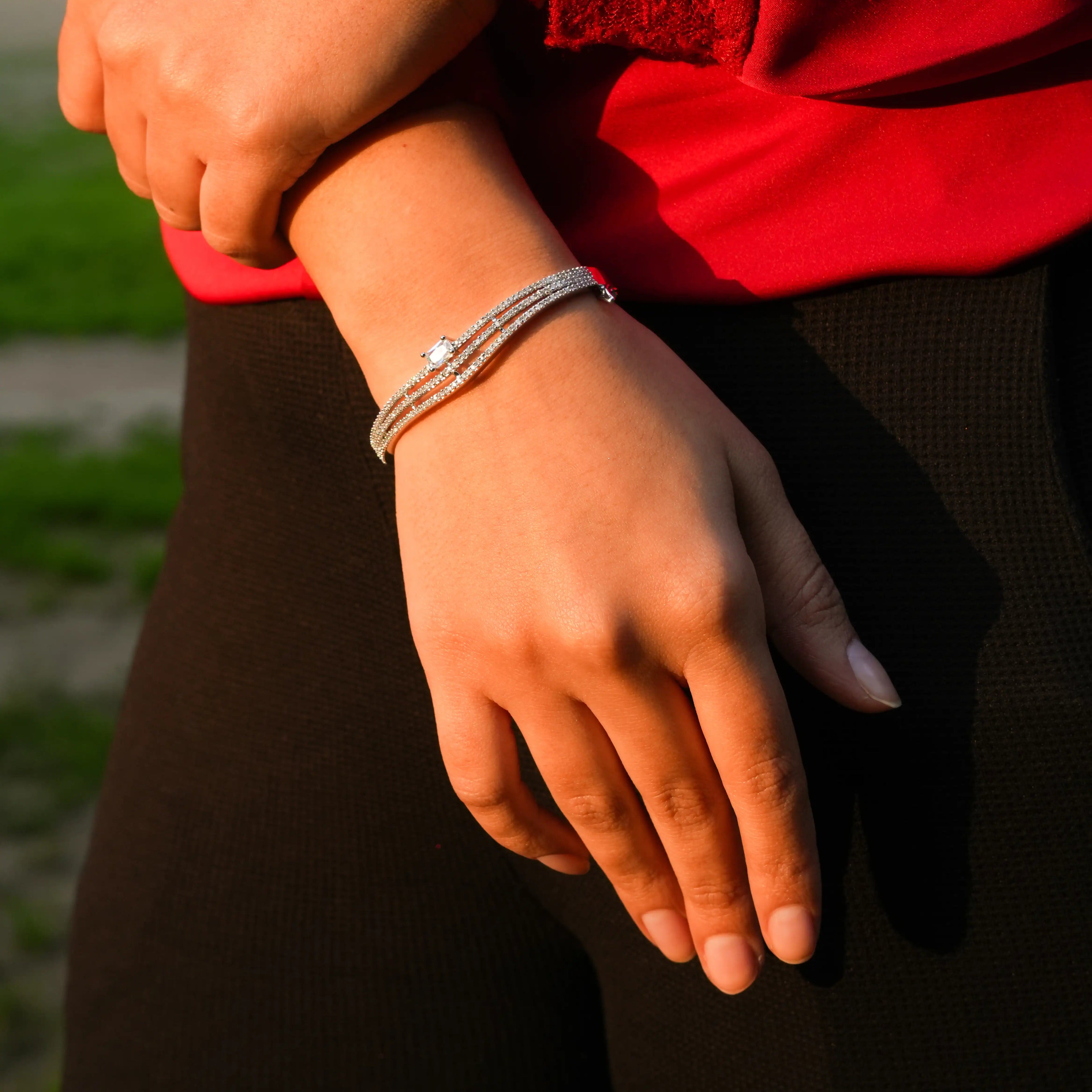 Radiant Solitaire Bracelet