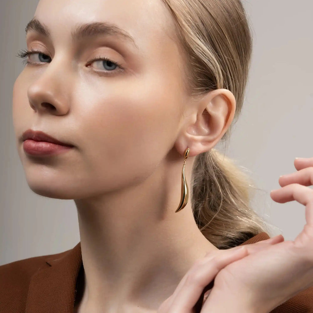 Aurora Feather Earrings | Gold Feather Drop Earrings