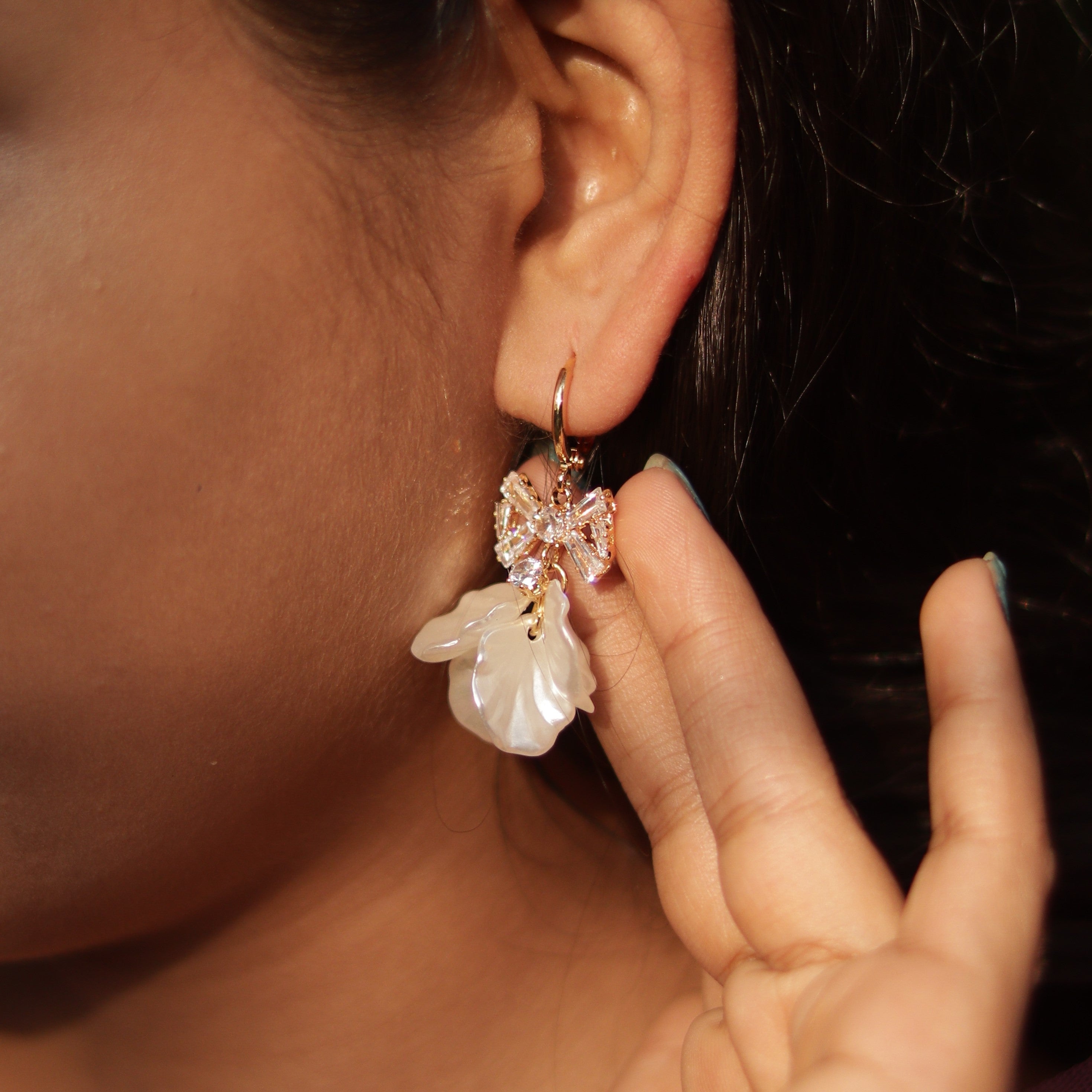 Flower Dangle Earrings