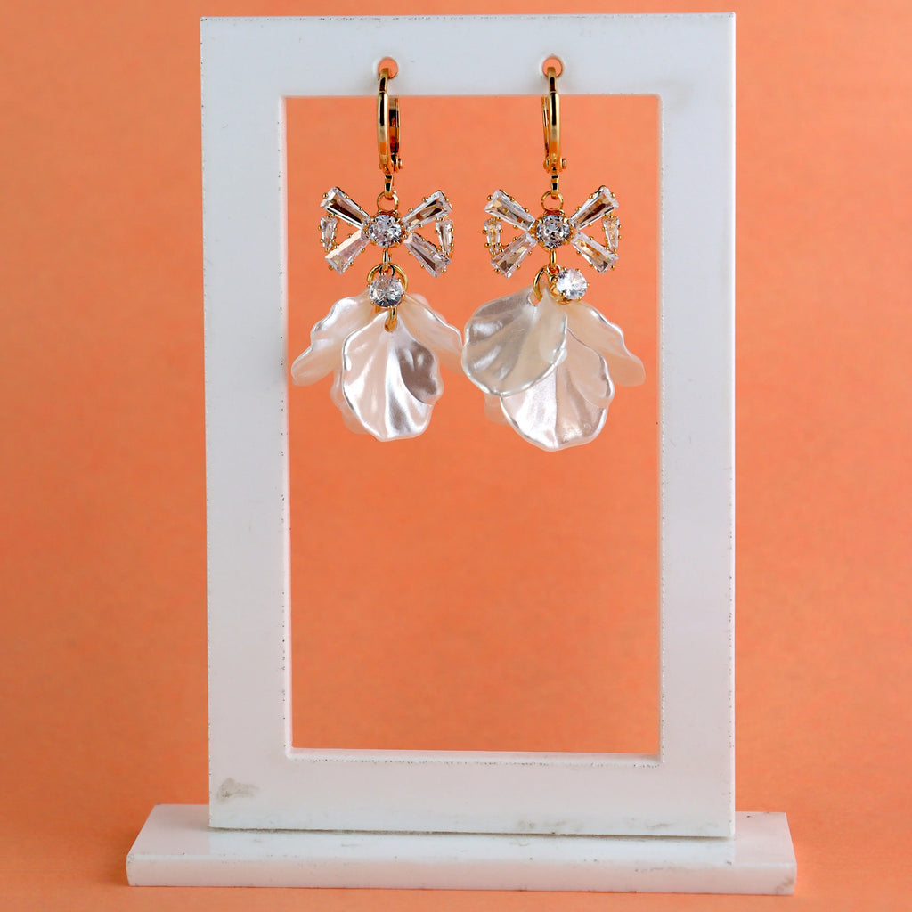 Chic Floral Earrings