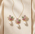 Elegant Leaf Jewelry