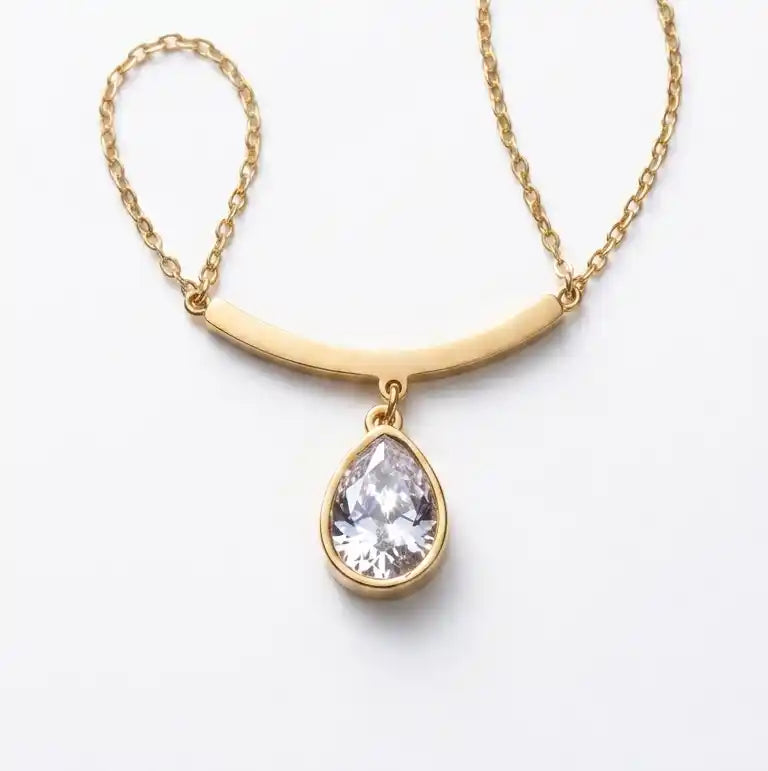 Elegant Gold Necklace