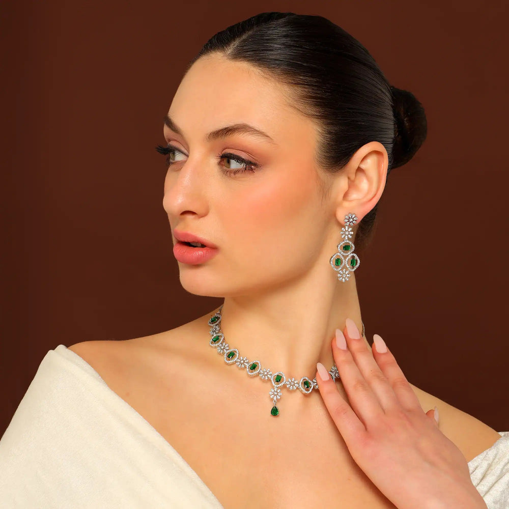 Dew Necklace