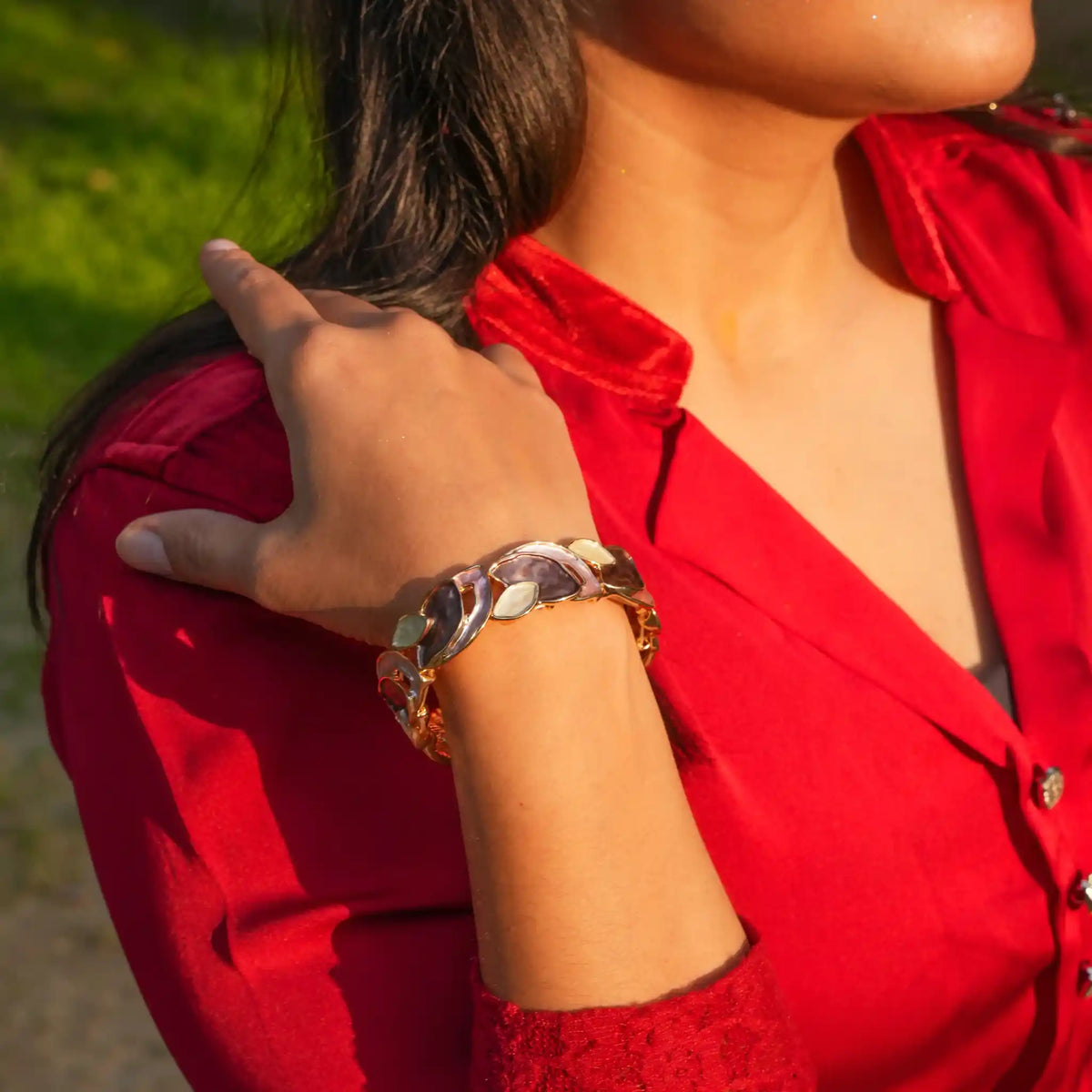 Elva Leaf Bracelet