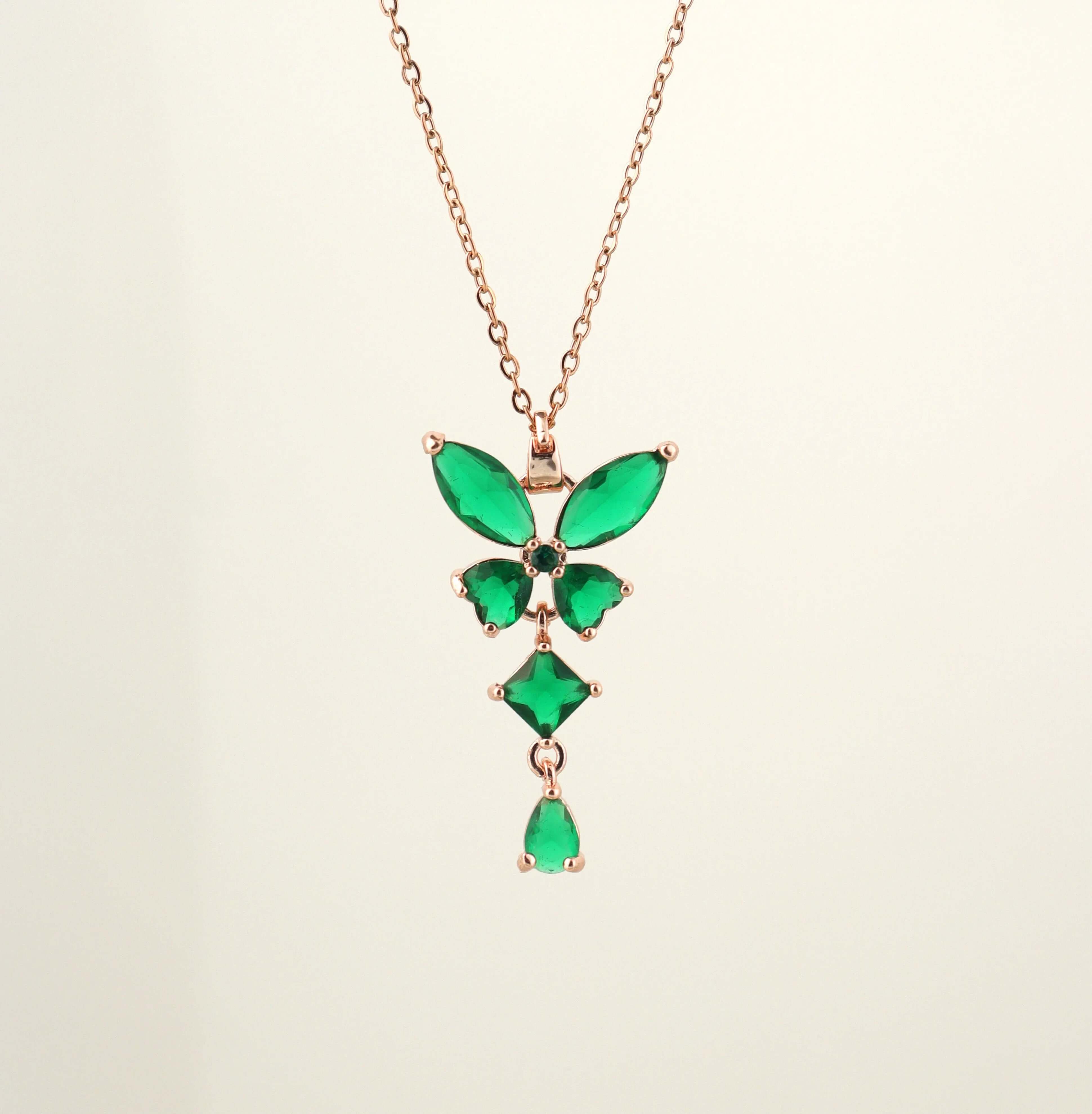 Emerald Pendant Chain