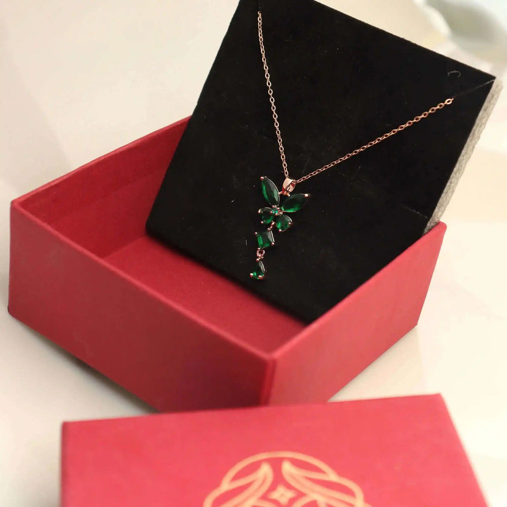 Green Luxe Pendant chain