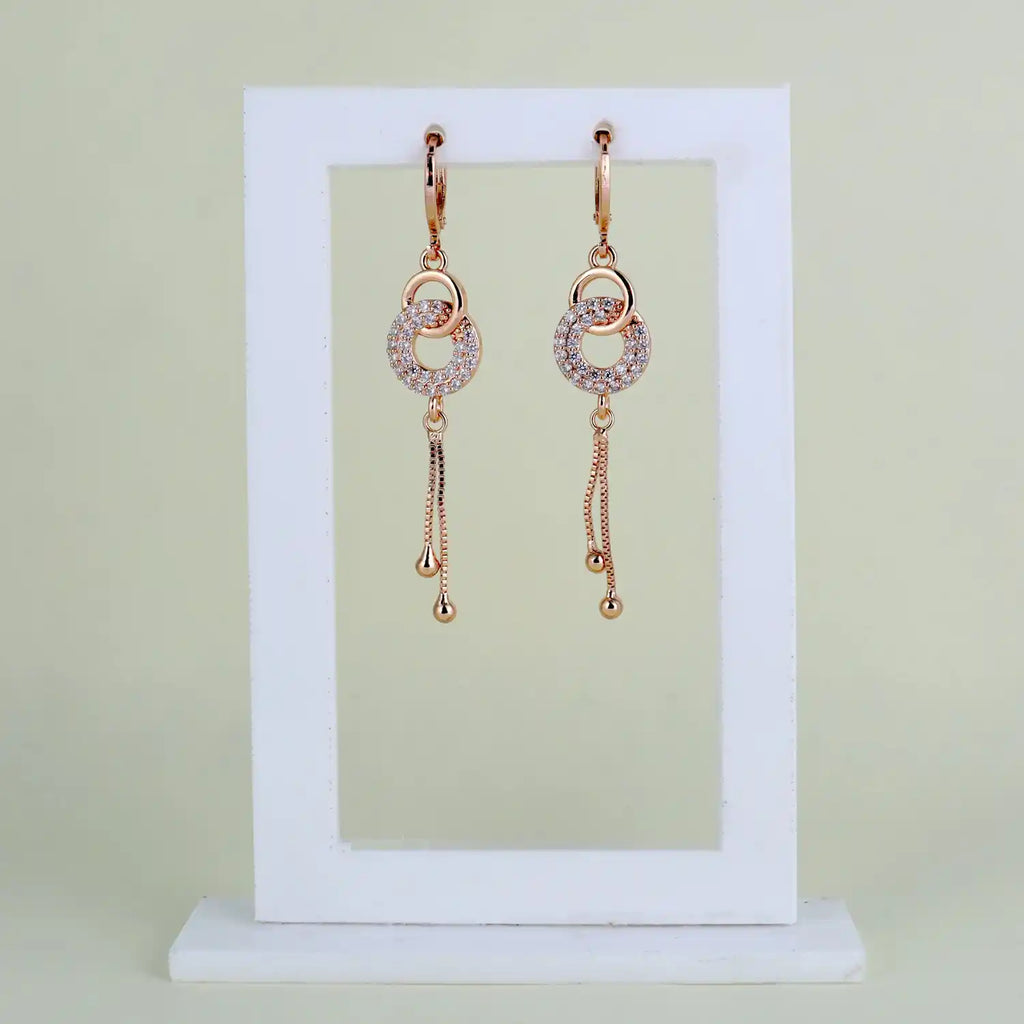 Interlocking Circle Earrings | Sparkling Circle Link Earrings