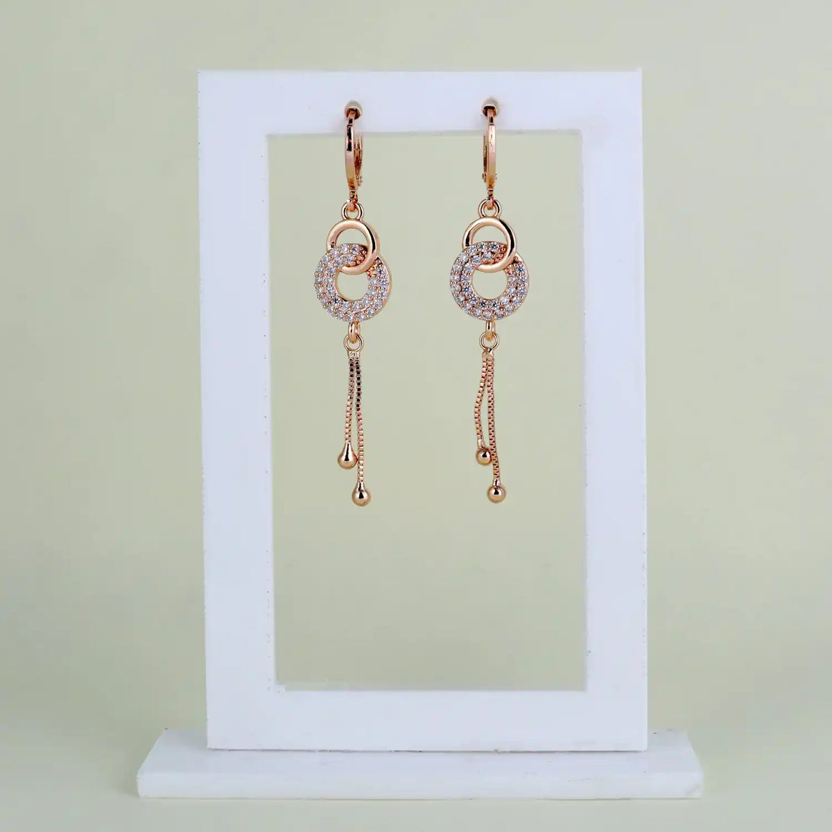 Interlocking Circle Earrings | Sparkling Circle Link Earrings