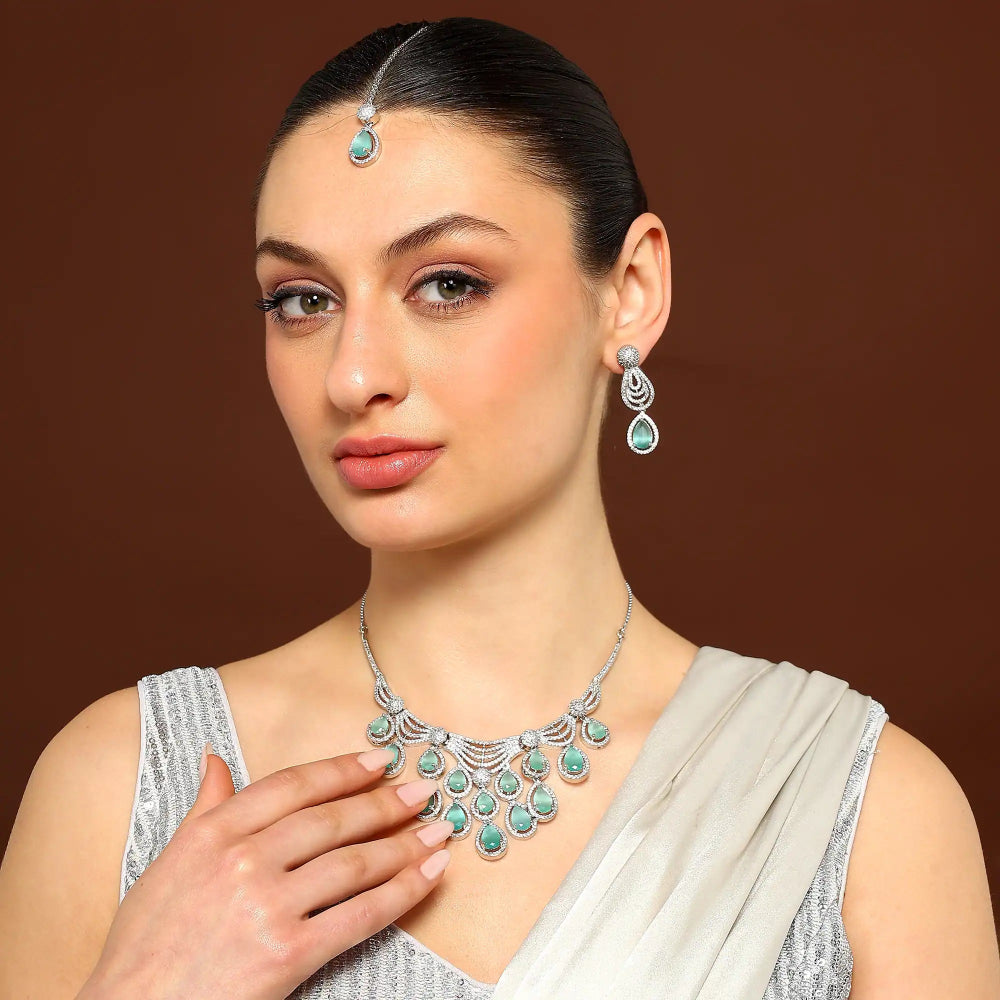 Green Necklace Set