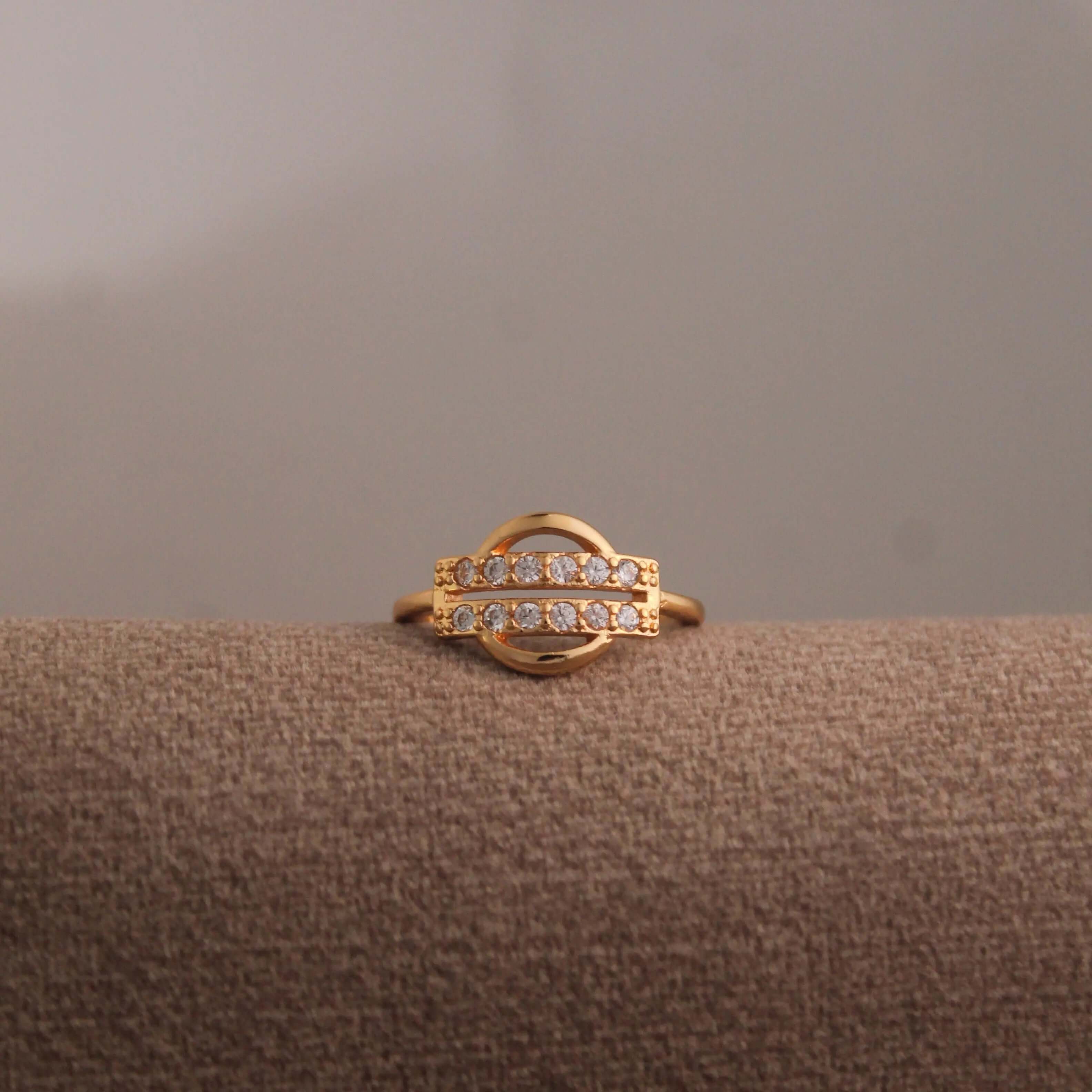 Elegant Gold Ring