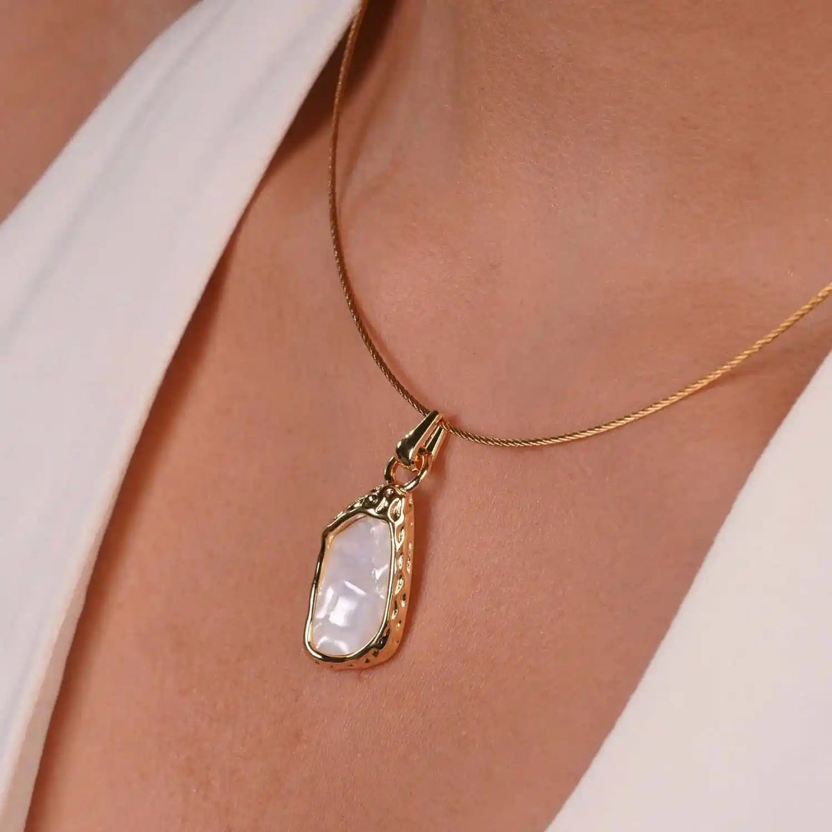 Organic Pearl Pendant