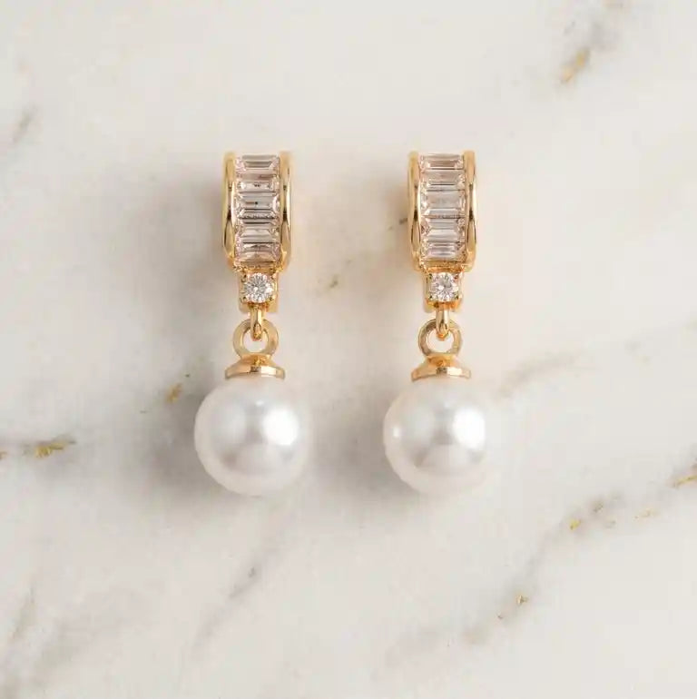 Classic Pearl Earrings