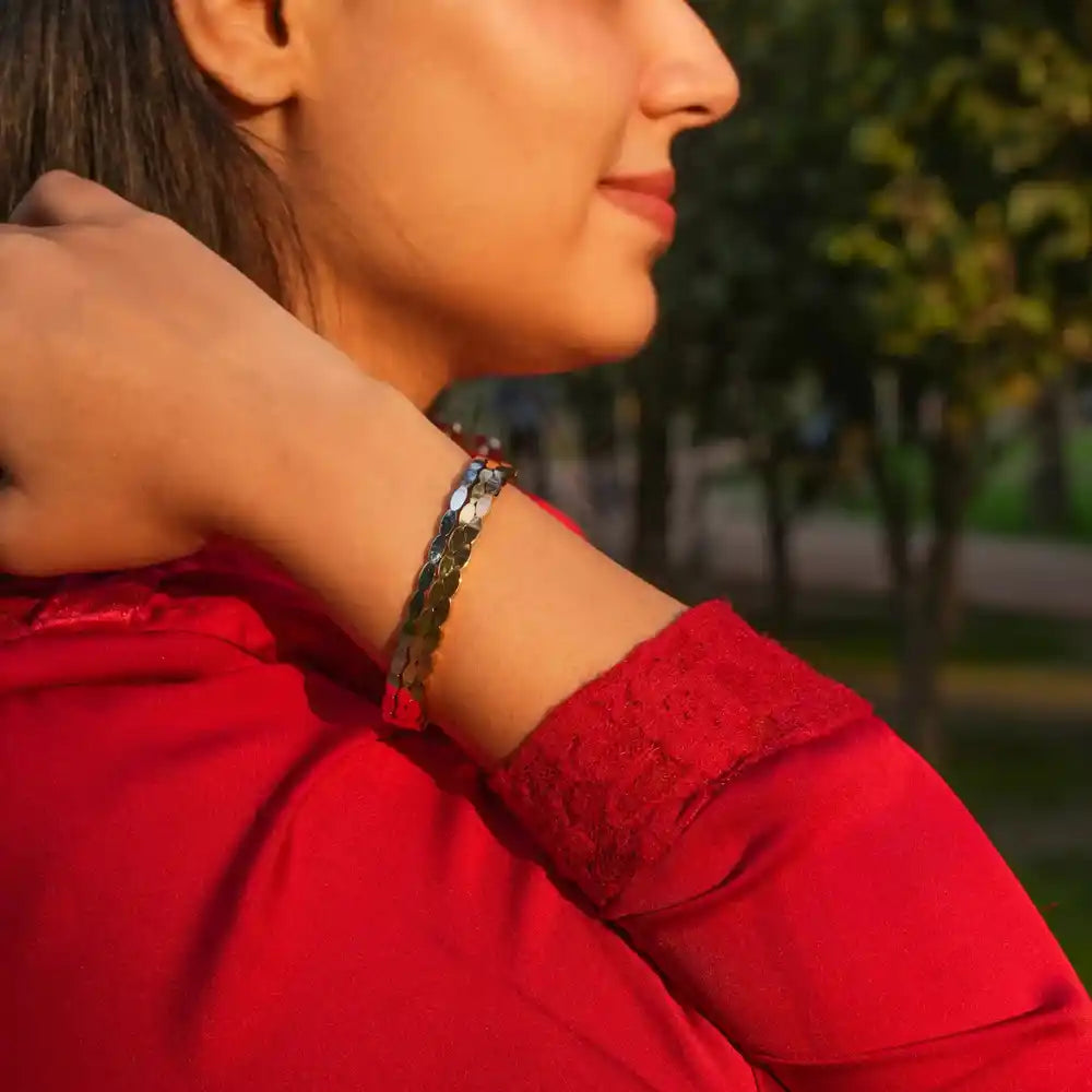 Ripple Gold Cuff – Gold-Tone Ripple-Textured Cuff Bracelet