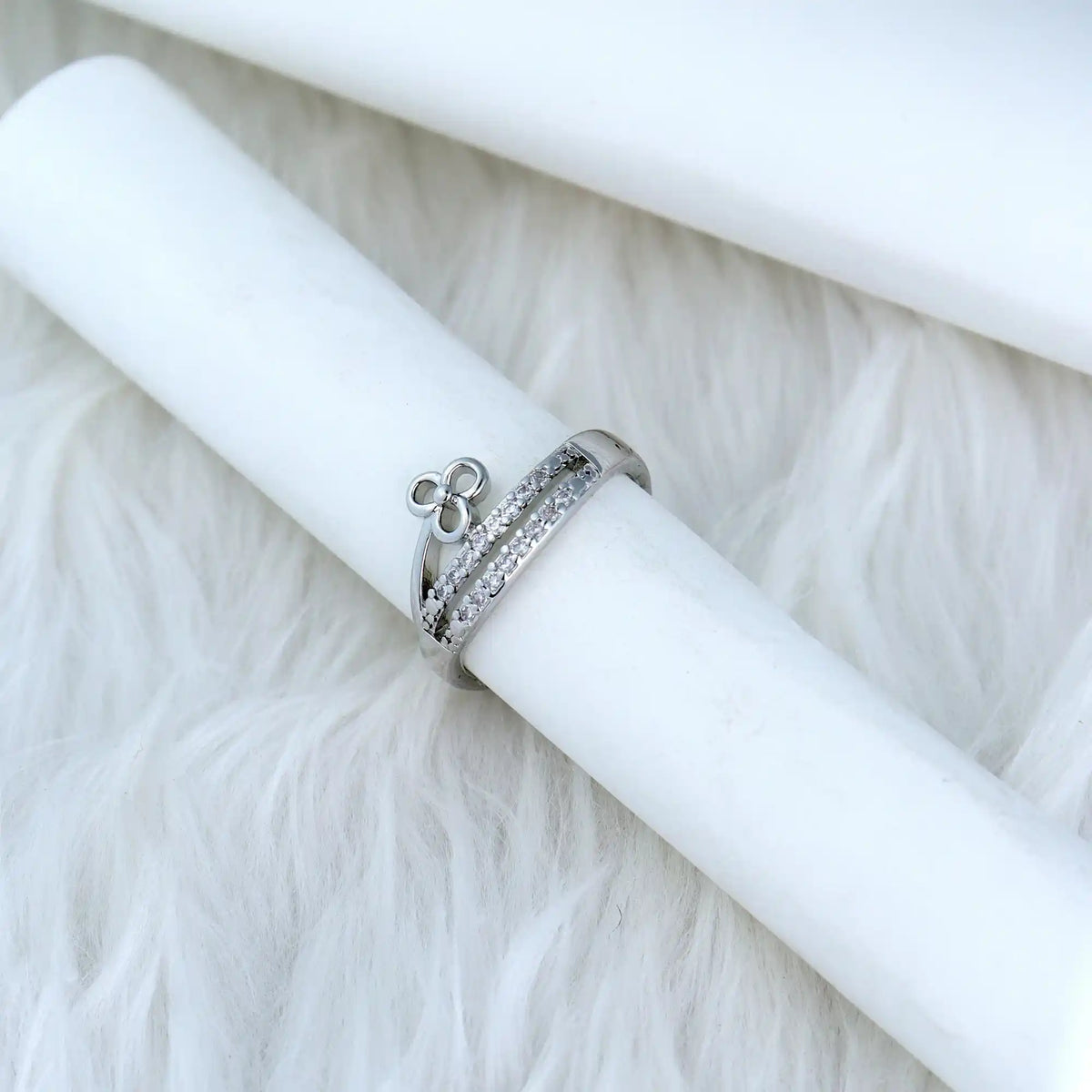 Silver Flower Ring