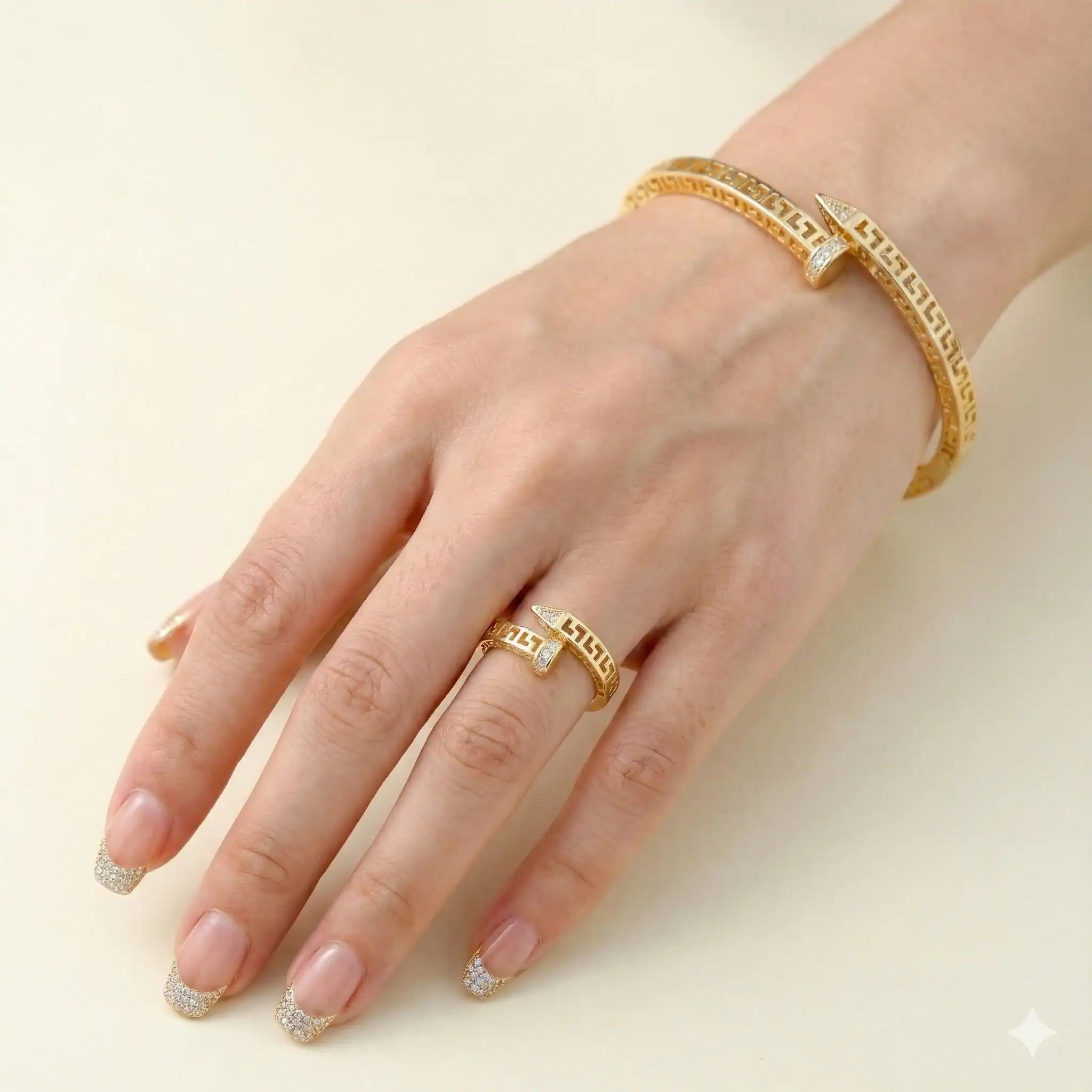 Gold spiral Bracelet