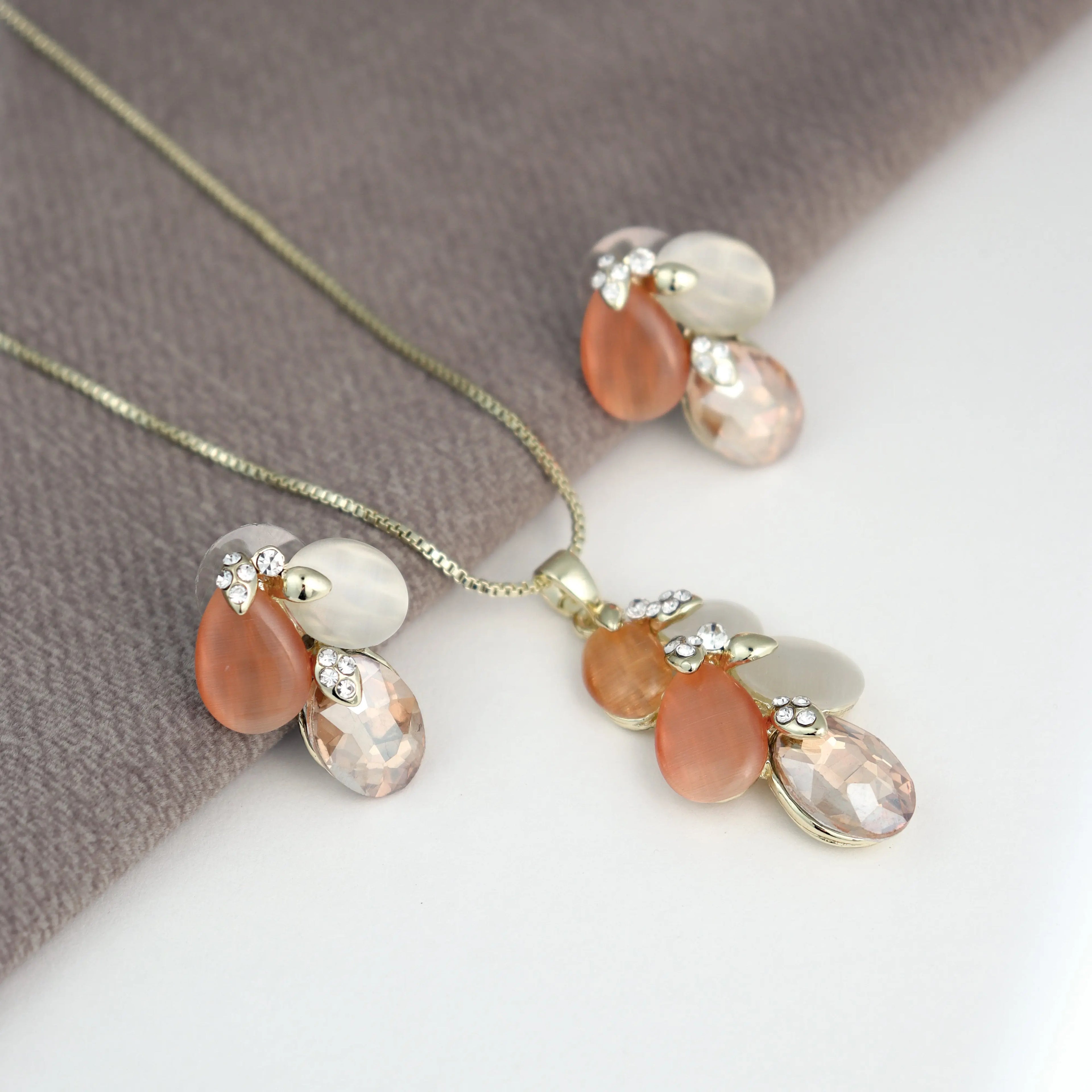 Designer Teardrop Set