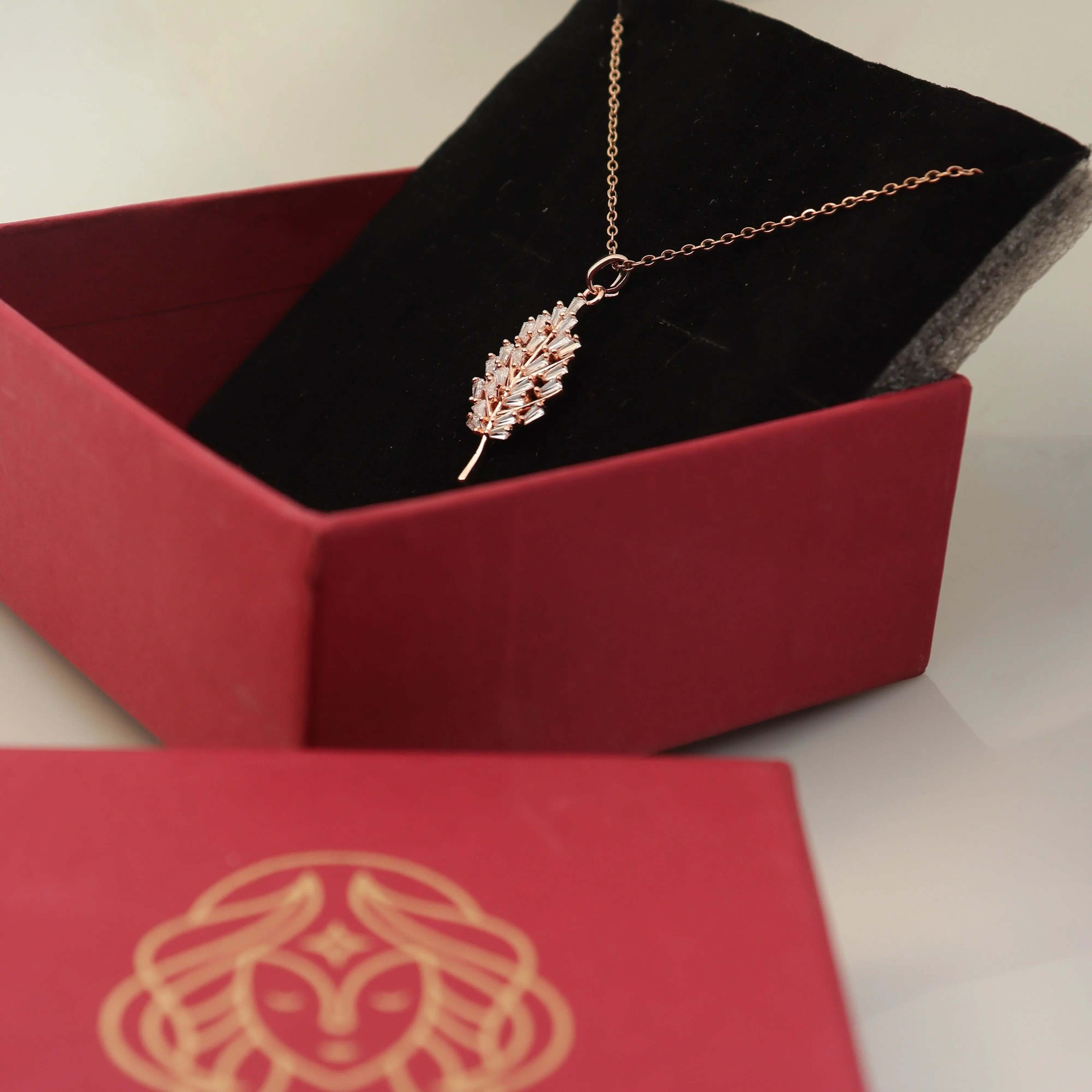Leafy Bloom Pendant Chain - Own It Pure