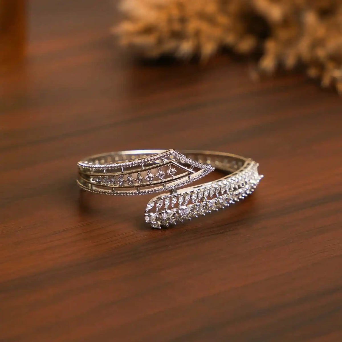 Elviora Spark Bracelet