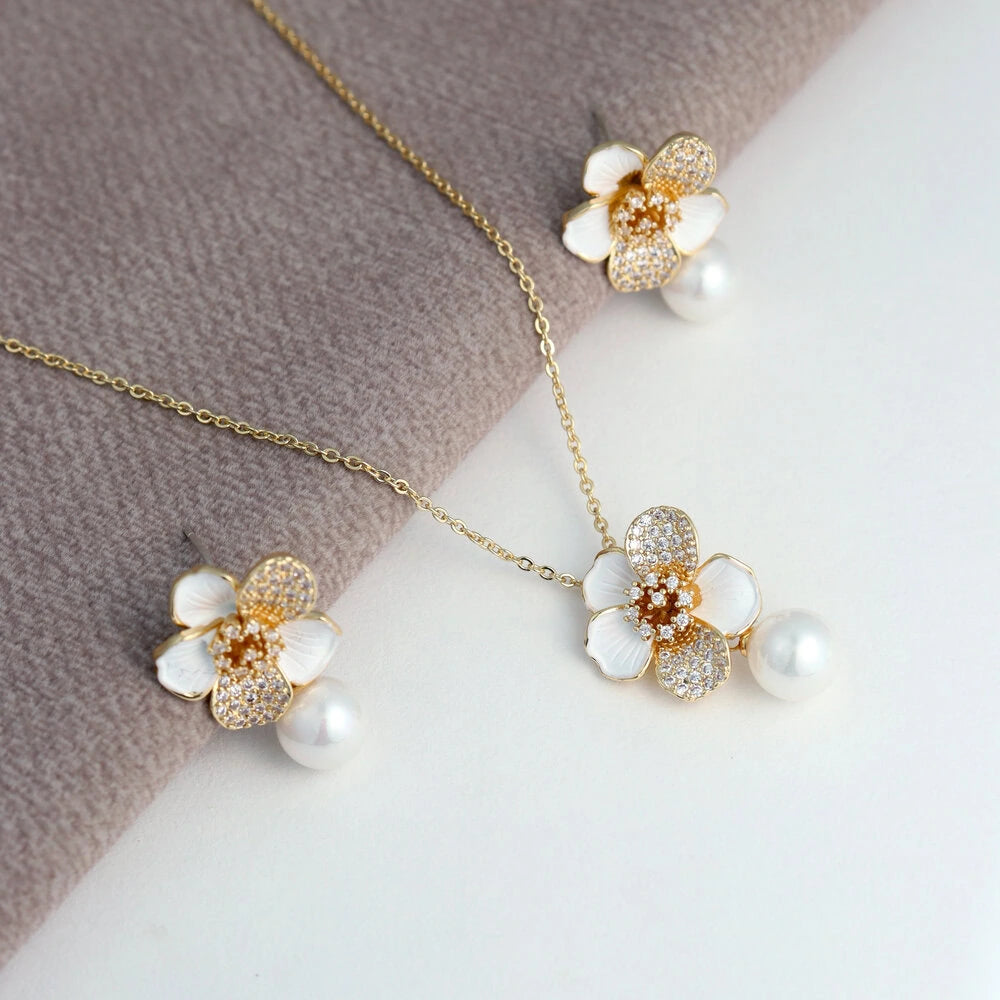 Blossom Pearl Elegance Set