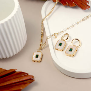 Emerald Glow Mother-of-Pearl Set