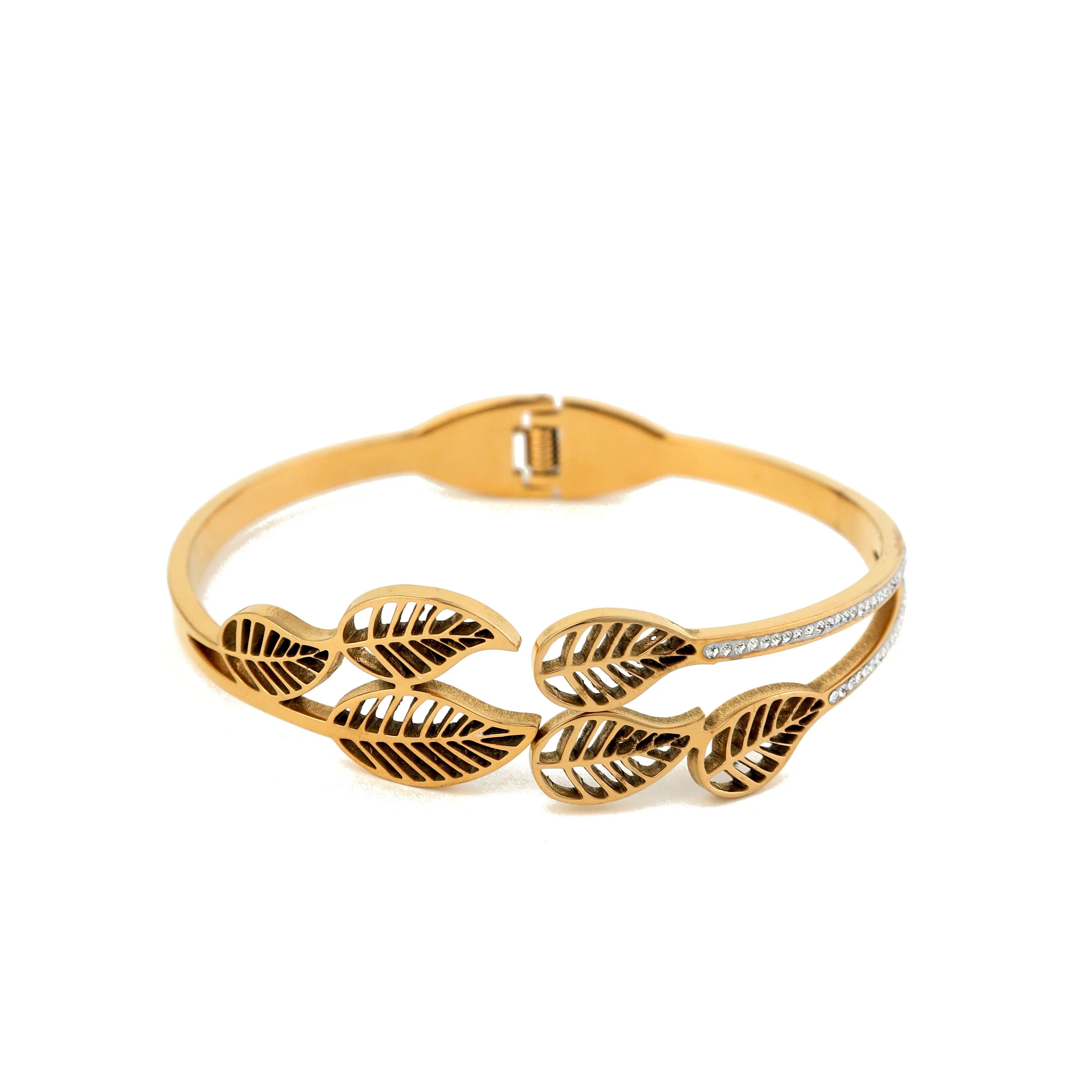 Luxe Leaf Bracelet - Own It Pure