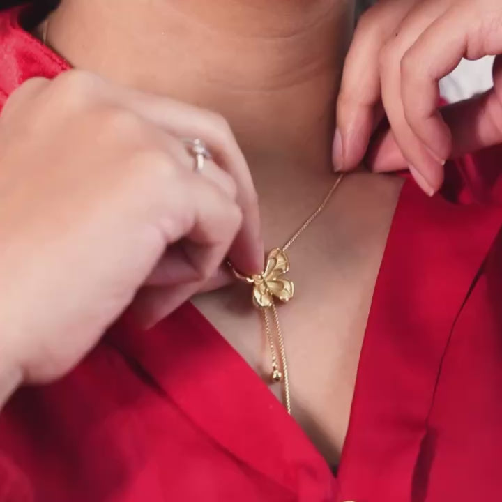 Seren Wing Set – Gold Butterfly Pendant & Earrings Jewellery Set