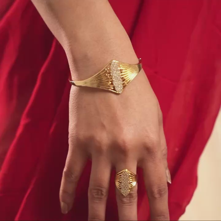 Zyra Duo Combo – Gold Bracelet & Adjustable Ring Combo Set
