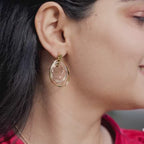 Trinity Orbit Pendant Set – Triple-Circle Gold Pendant Set