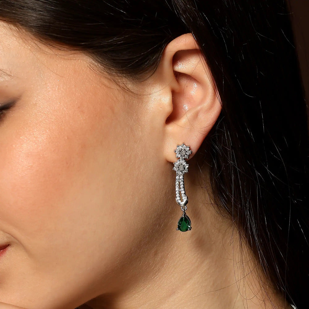 latest necklace design for women